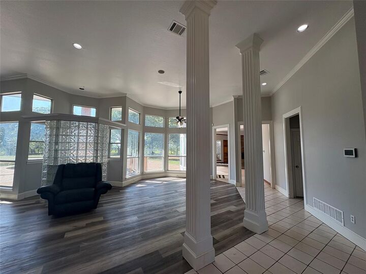 Property Photo: 1716 Illinois Street TX 76078