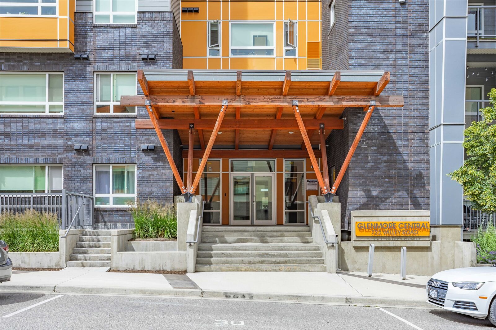 Property Photo: 722 Valley Road 200 BC V1V 2E6