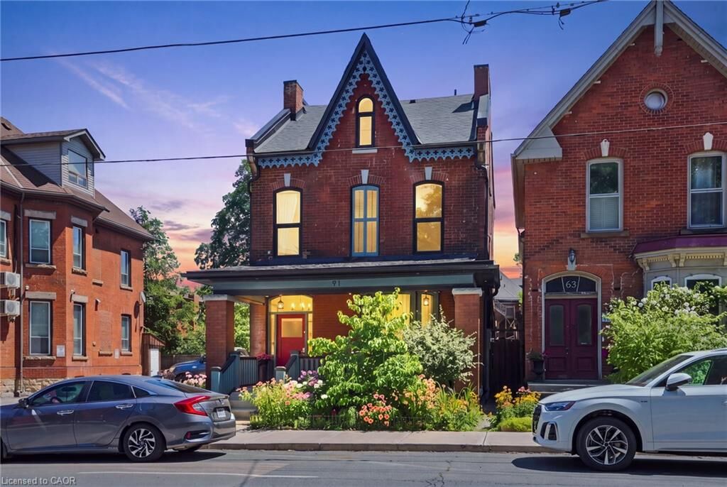 Property Photo: 91 Wellington Street S Upper ON L8N 2R3