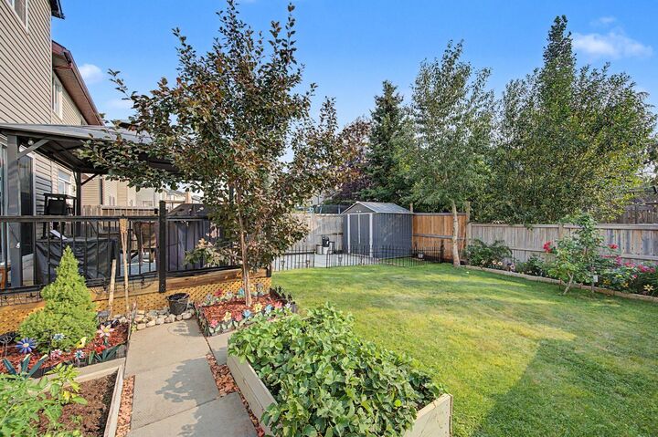 Property Photo: 1600 Copperfield Boulevard SE AB T2Z 0L1