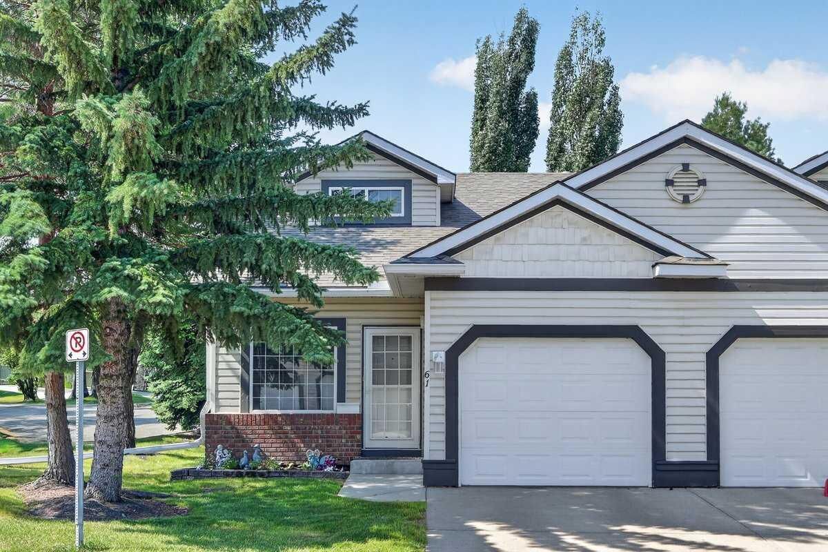 Property Photo: 61 Somervale Point SW AB T2Y 3K4