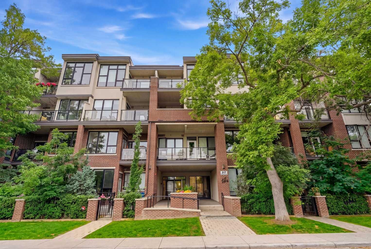 Property Photo: 317 22 Avenue SW 304 AB T2S 3H6