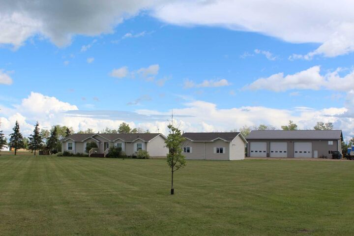 17A 232051 920 Township — photo 1