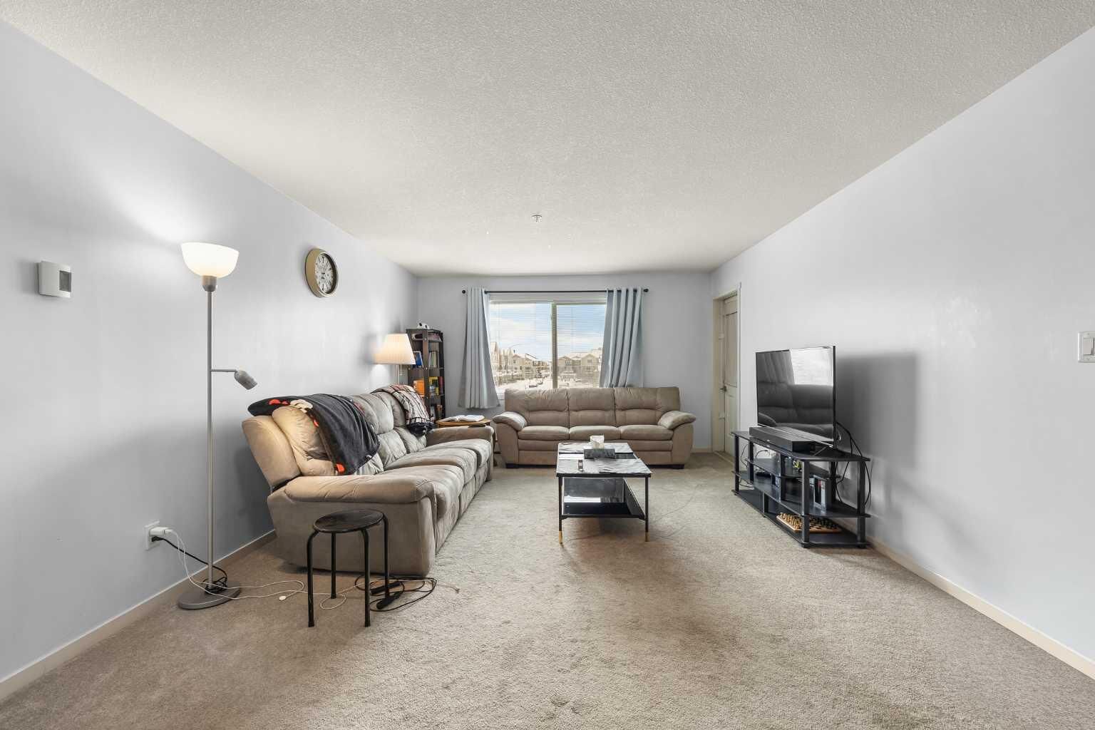 Property Photo: 181 Skyview Ranch Manor NE 2210 AB T3N 0V2