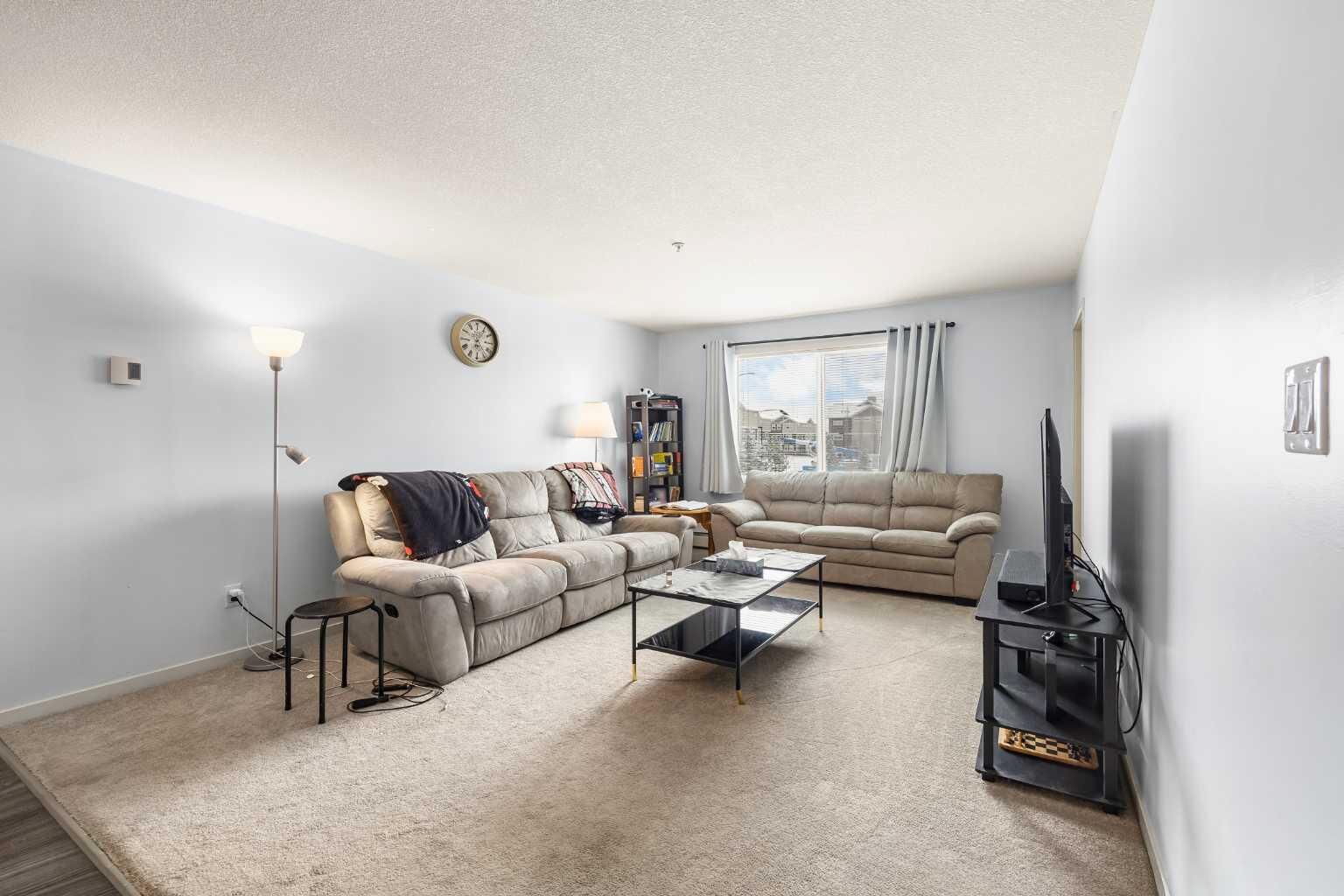 Property Photo: 181 Skyview Ranch Manor NE 2210 AB T3N 0V2