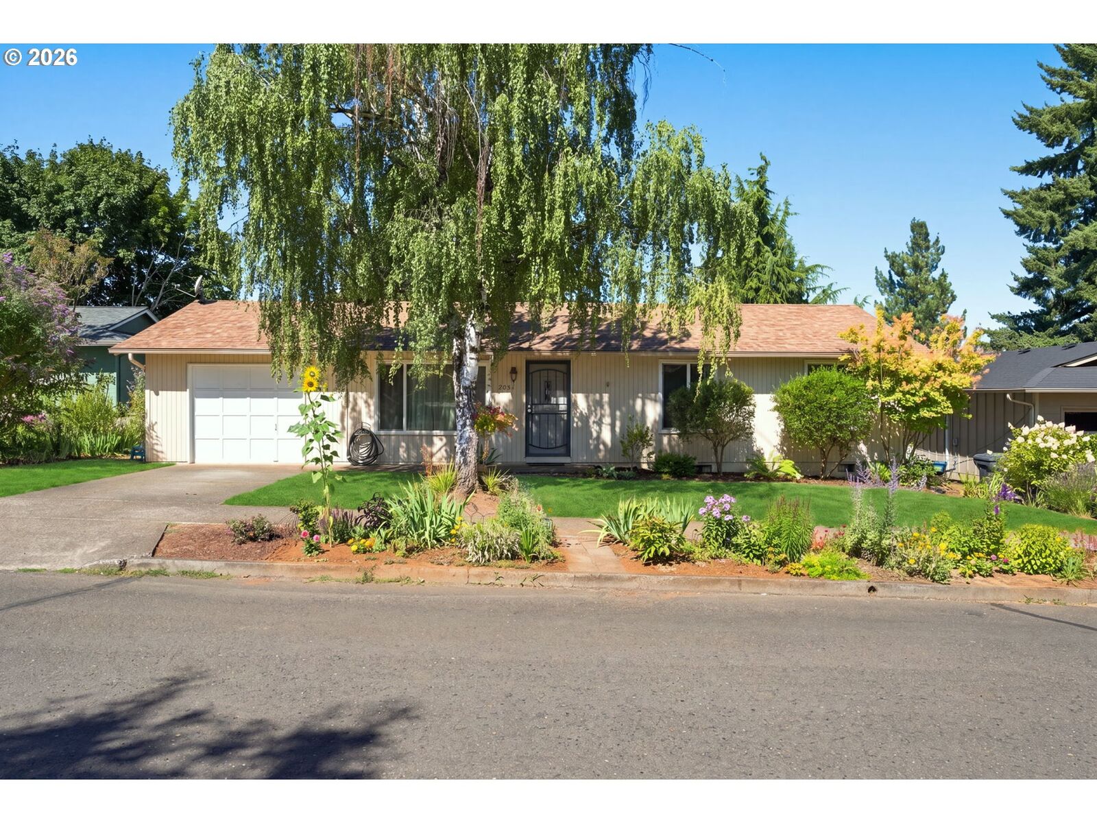 Property Photo:  4541 Anneka Loop  OR 97302 