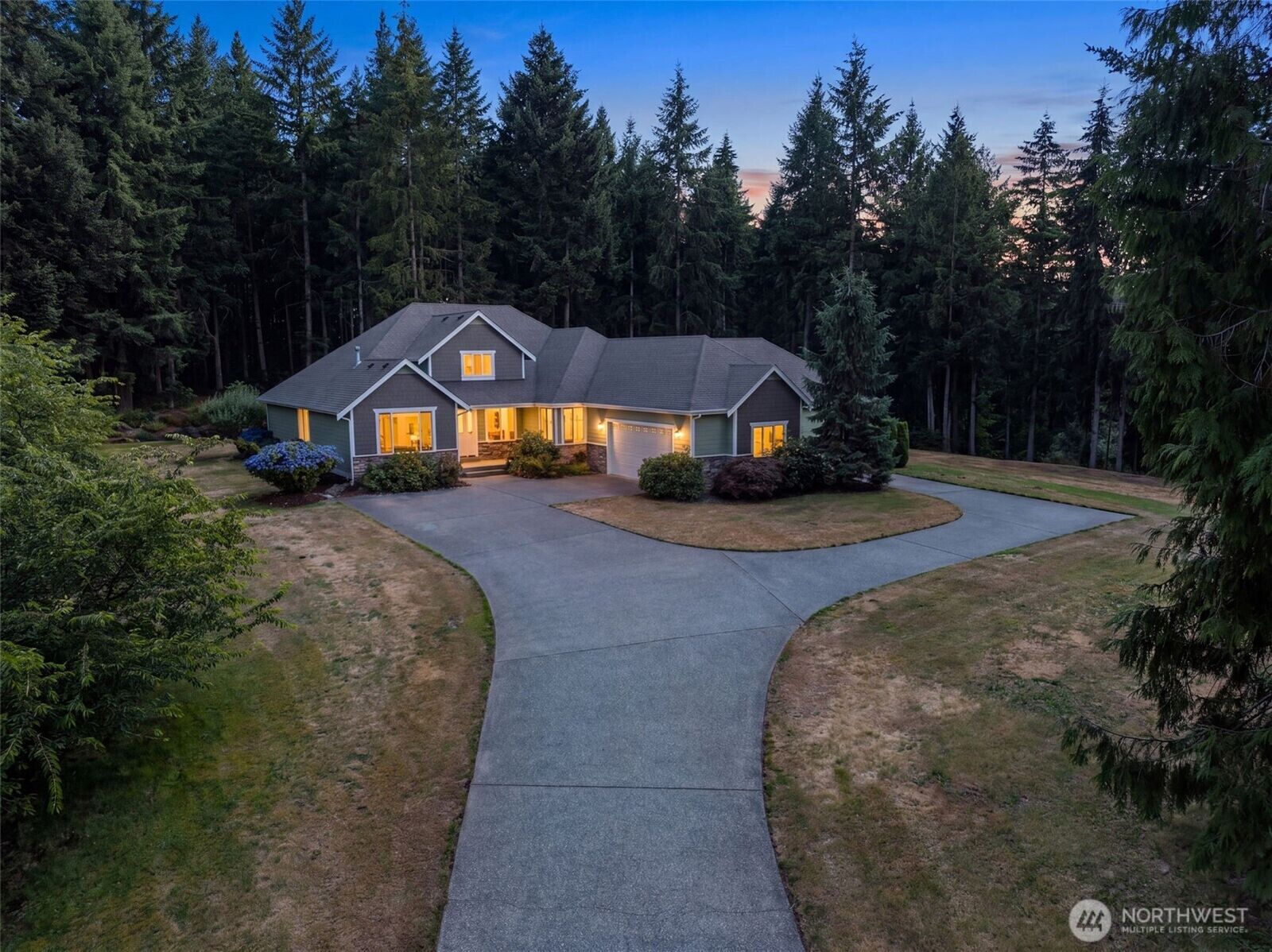 Property Photo: 8749 82nd Lane SE WA 98513