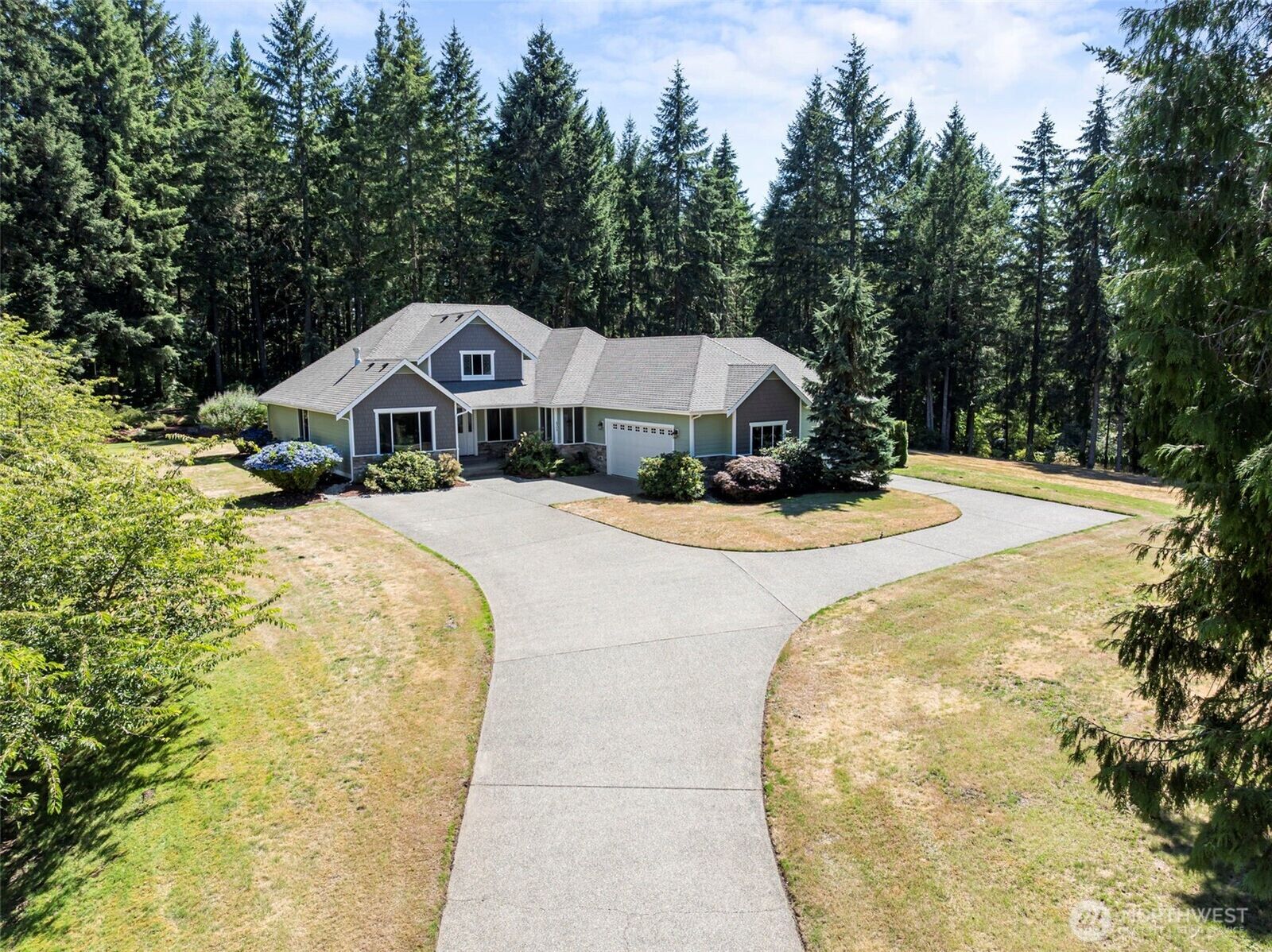 Property Photo:  8749  82nd Lane SE  WA 98513 