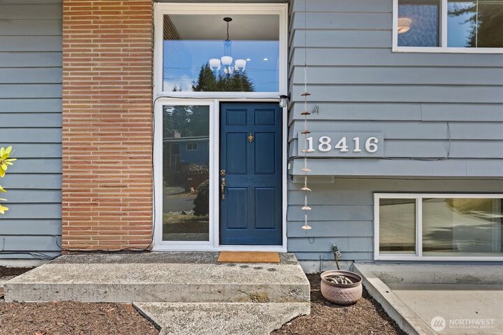 Property Photo:  18416  16th Avenue NE  WA 98155 