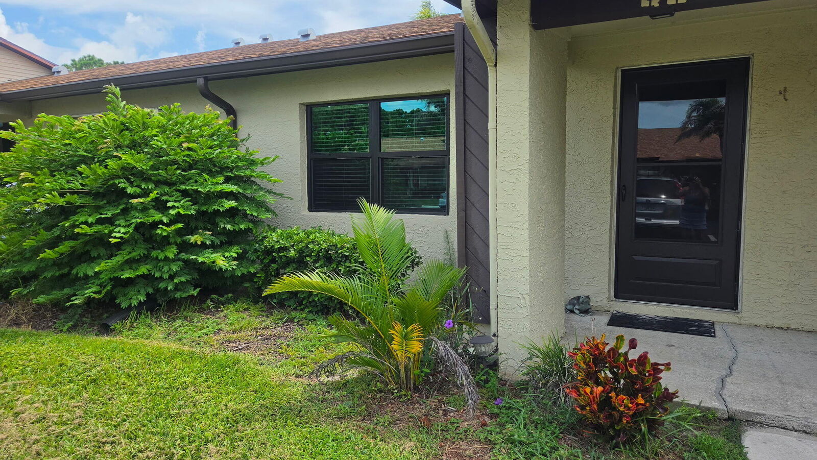 Property Photo:  6034 Indrio Road 5  FL 34951 