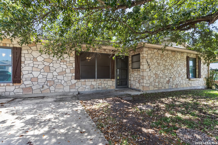 Property Photo:  12214 Lone Shadow Trail  TX 78233 