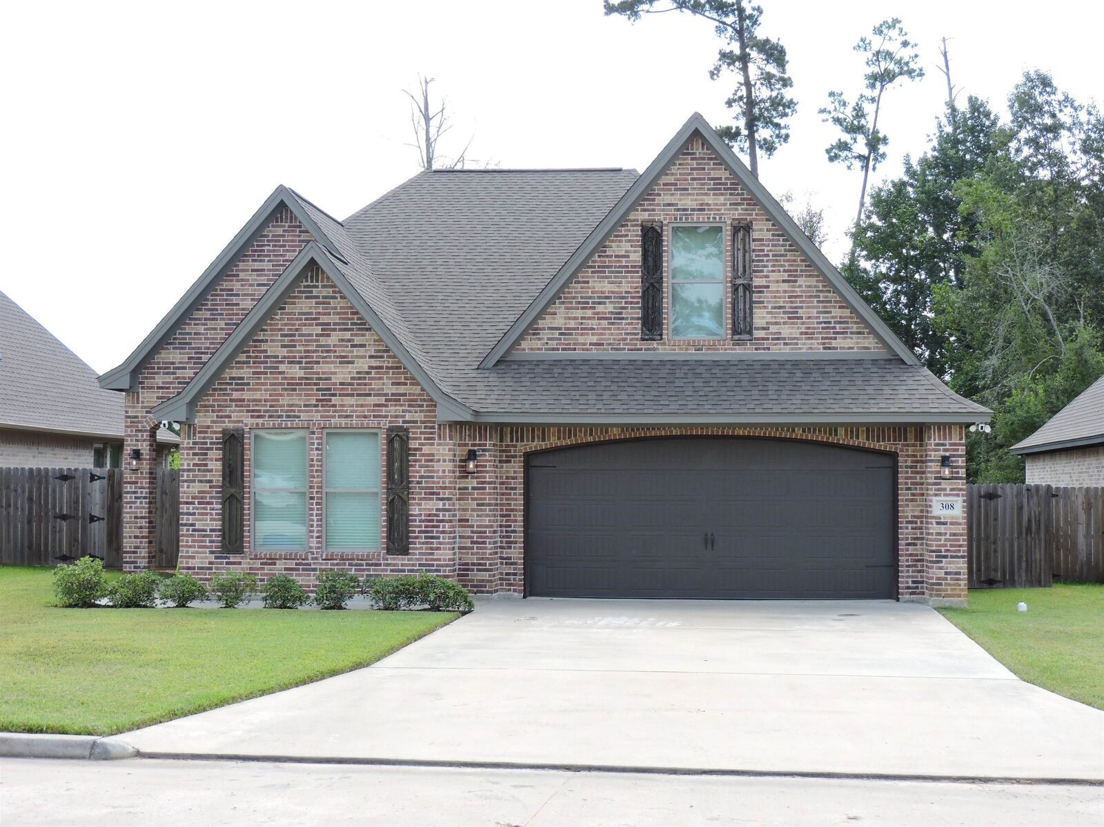 Property Photo:  308 Long Leaf  TX 77656 