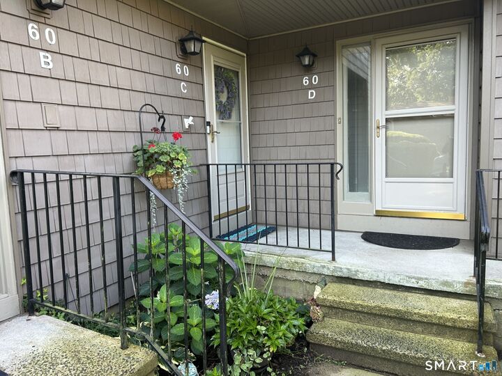 Property Photo:  60 Engine House Road C  CT 06614 