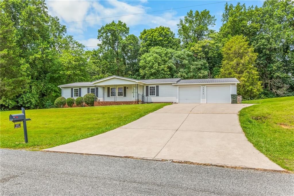 Property Photo:  363 North Road  NC 27360 