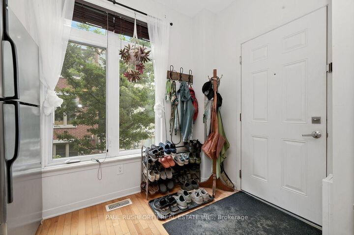 Property Photo:  795 Montreal Road 3  ON K1K 0S9 