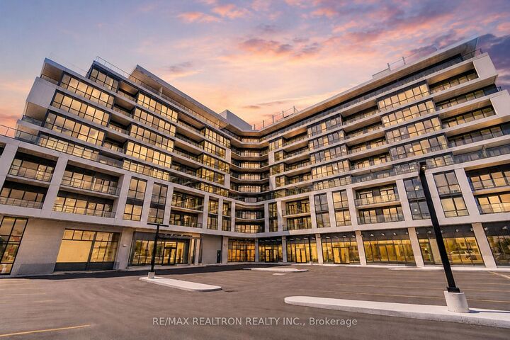 Property Photo:  20 Deans Drive 522  ON M1L 0J7 