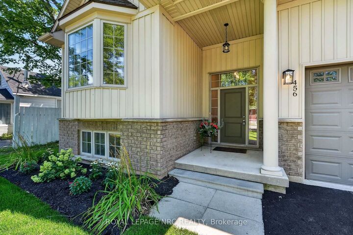 Property Photo: 456 Daytona Drive ON L2A 4Y9