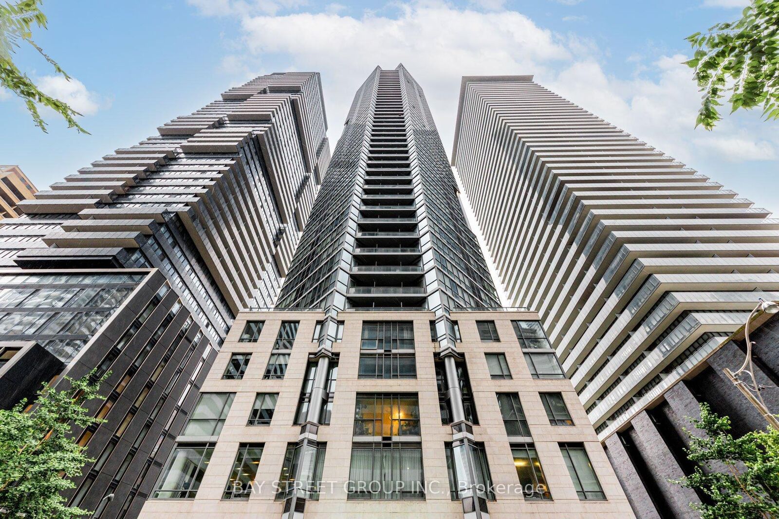Property Photo: 45 Charles Street E 5102 ON M4Y 0B8