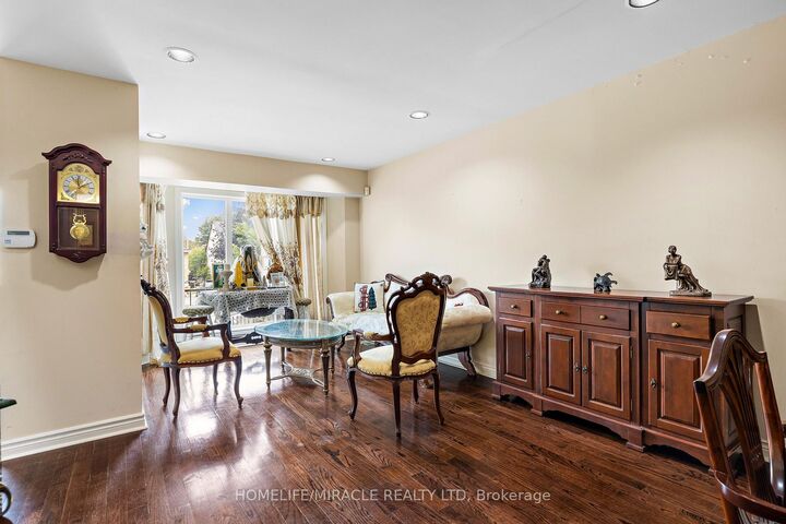 Property Photo: 33 Torrens Avenue ON M4K 2H9