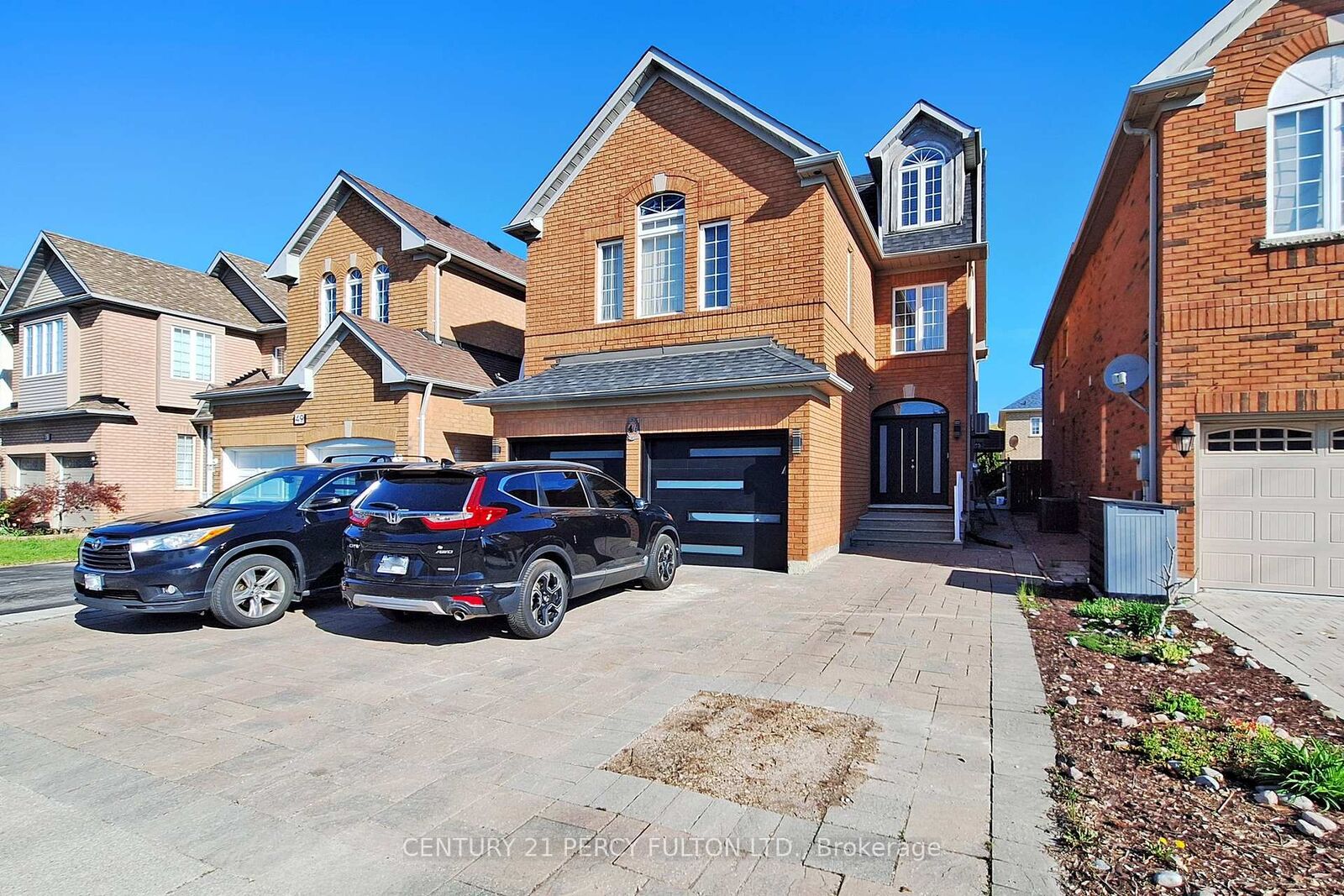 Property Photo: 47 Sapphire Drive Bsmt ON L4S 2E5