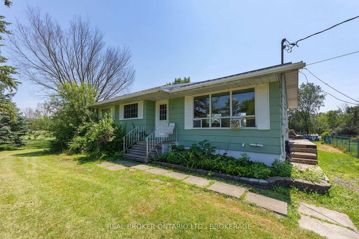 Property Photo: 1013 River Road ON K0H 1V0