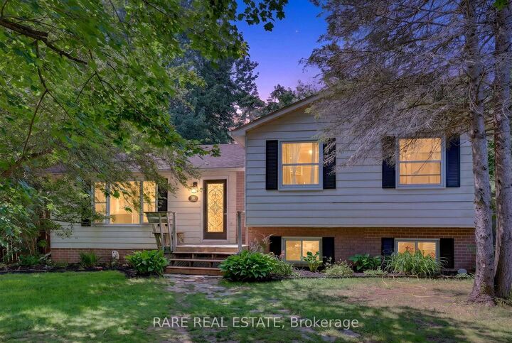 Property Photo:  14 Pineway Court  ON L0M 1N0 
