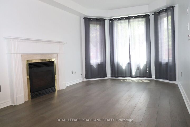 Photo de la propriété:  609 Walpole Crescent  ON L3X 2B5 