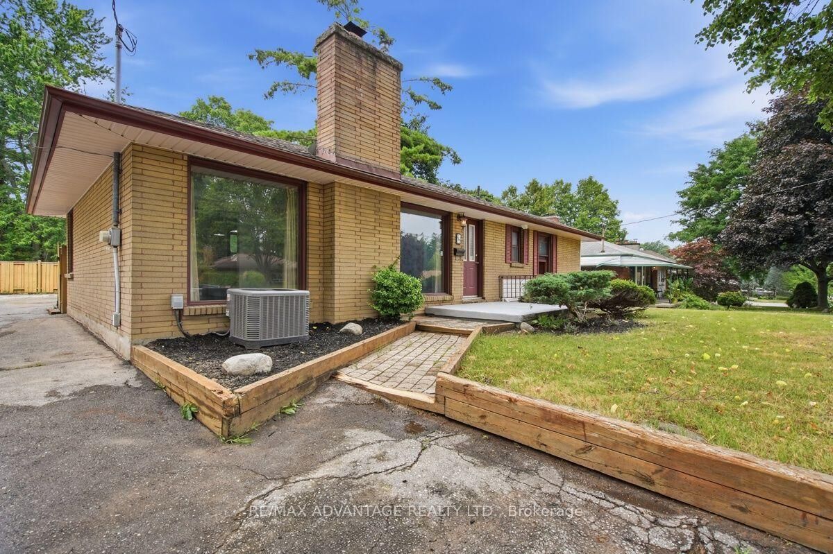 Property Photo: 367 Brock Street ON N6K 2M3