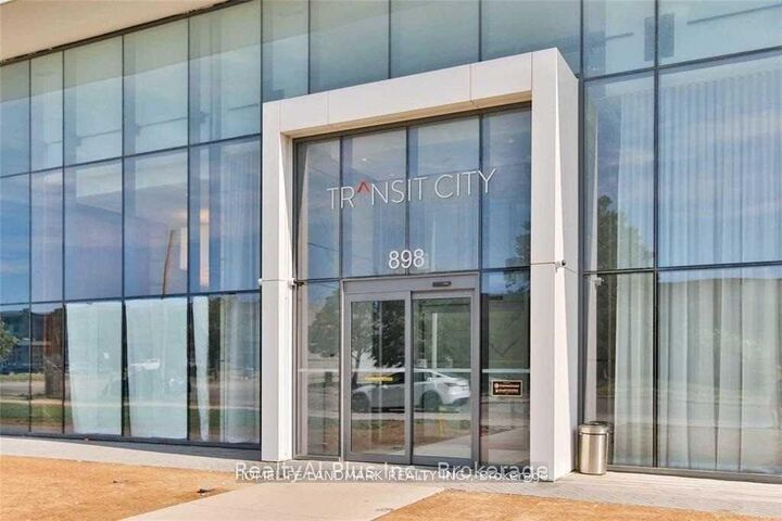 Property Photo:  898 Portage Parkway 3710  ON L4K 0J6 