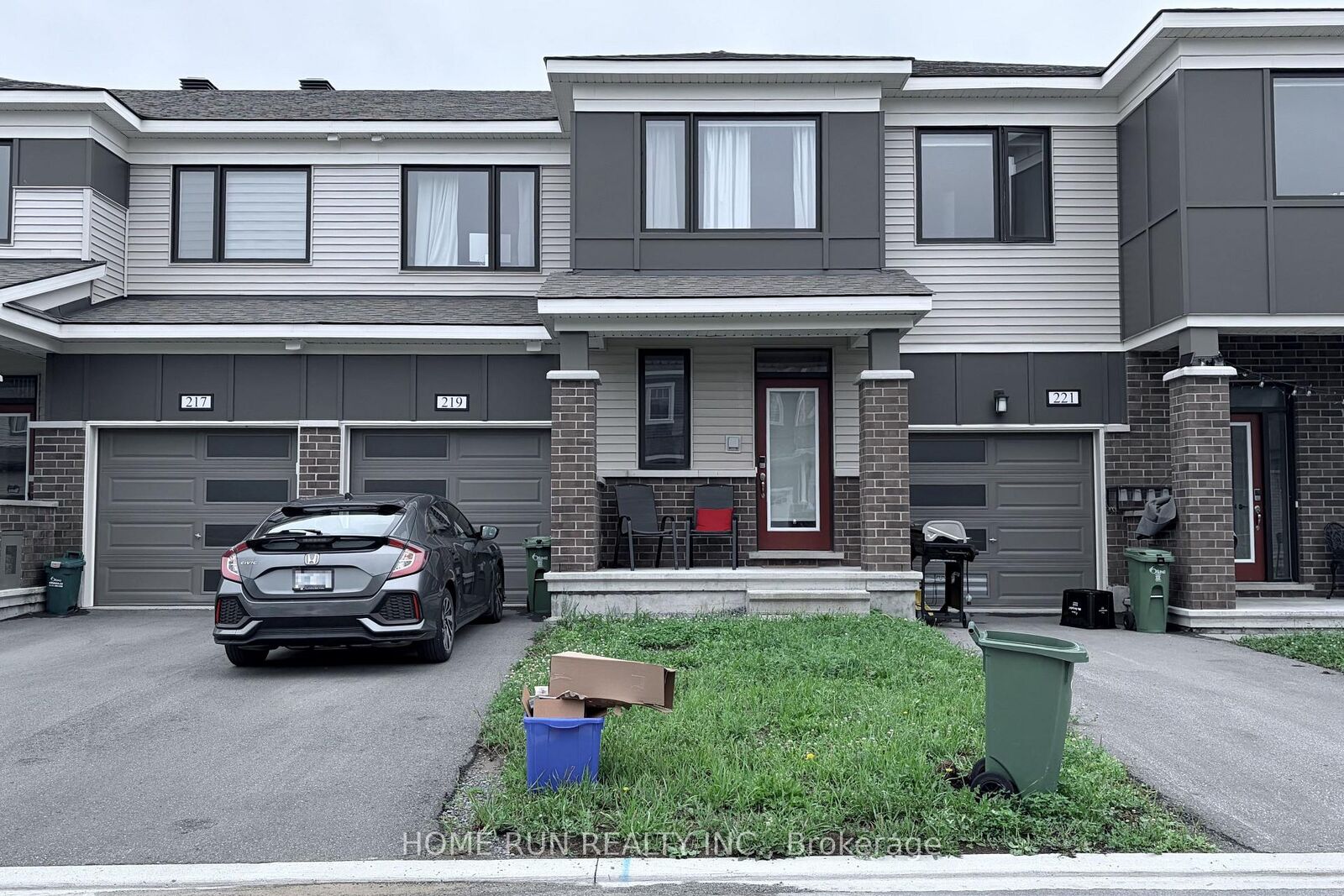 Property Photo: 219 Billrian Crescent ON K2S 3A6