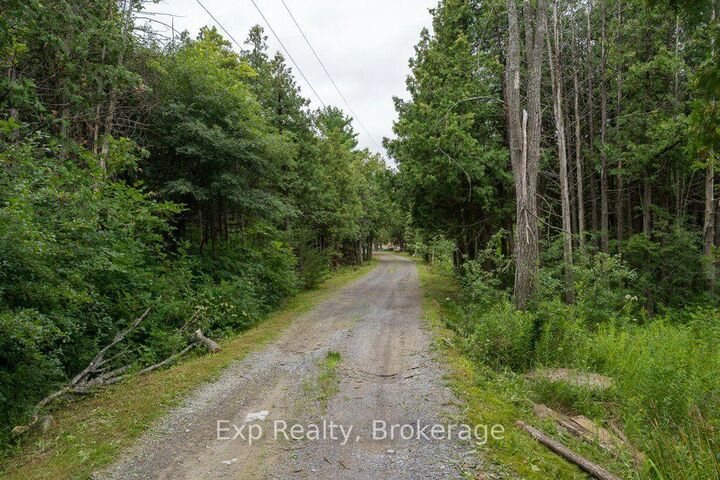 Property Photo: 2822 Shannon Road ON K0K 3A0