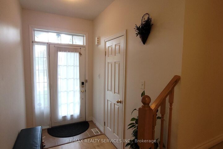 Property Photo: 2077 Tovell Drive ON L6M 0C5