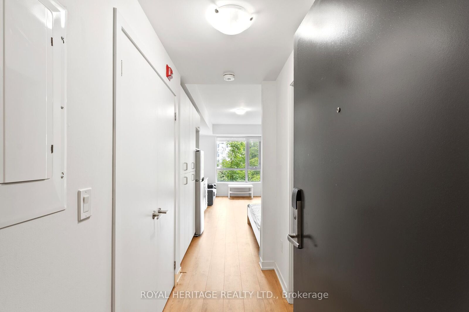 Property Photo: 1800 Simcoe Street N 307 ON L1G 0C2