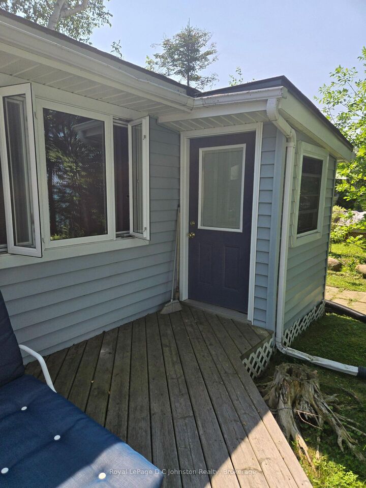 Property Photo:  499 Bruce Road 13 Road  ON N0H 2L0 