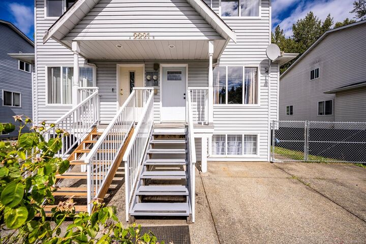 Property Photo: 2221 Embleton Cres #B BC V9M 8W9