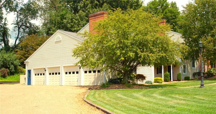 Property Photo: 182 Windsor Ridge 51 PA 16105