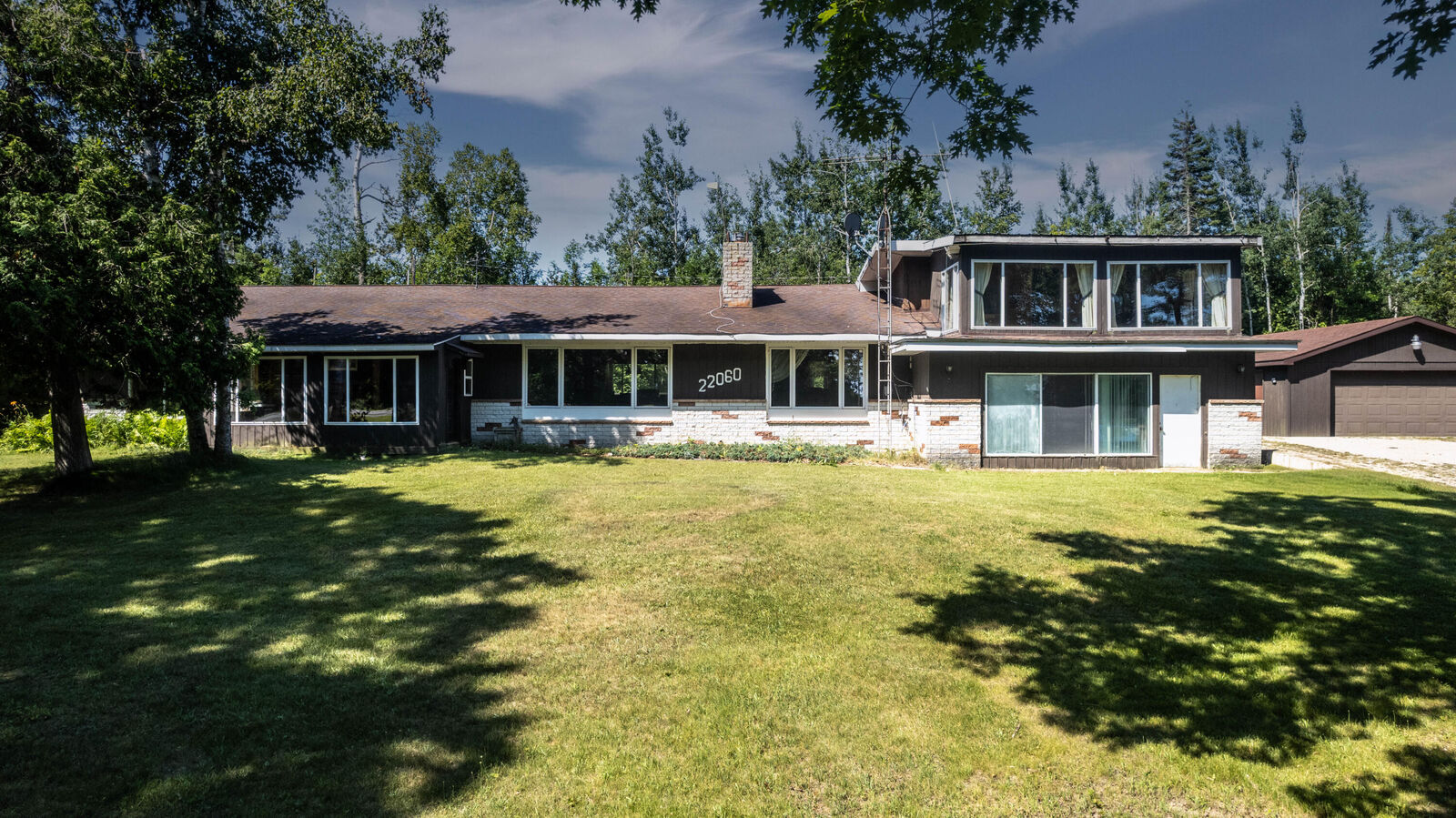 Property Photo: 22060 N U.s. 23 MI 49759