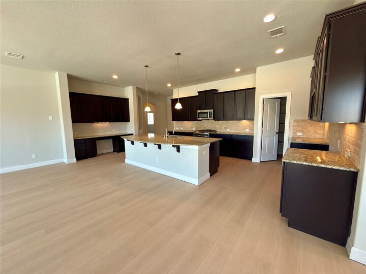 Property Photo: 3424 Plover Run Trail TX 78660