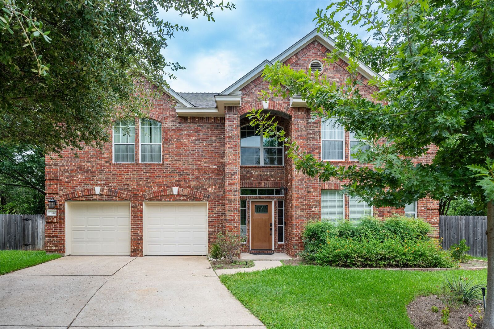 Property Photo:  1106 Camden Cove  TX 78613 
