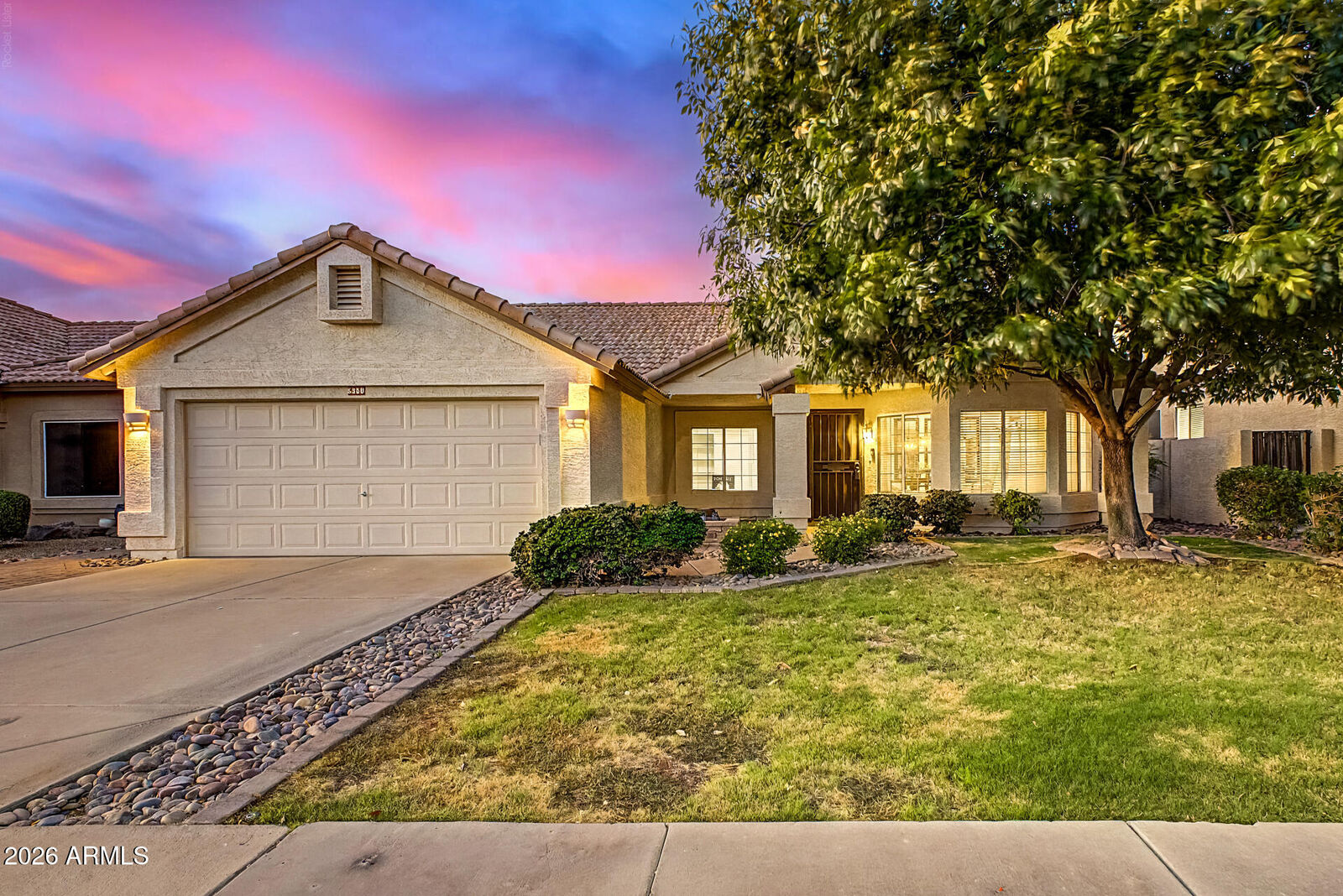 Property Photo: 5330 W Whitten Street AZ 85226