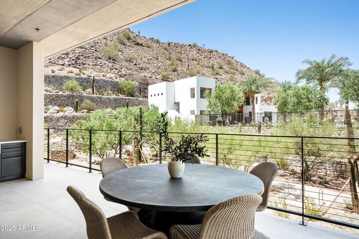 Property Photo:  5000 N Camelback Ridge Drive 210  AZ 85251 