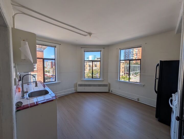 Property Photo:  2603 Main Street 9  BC V5T 1Z4 