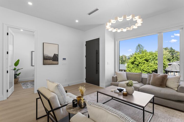 Property Photo: 5459 Forglen Drive 2 BC V5H 3K8