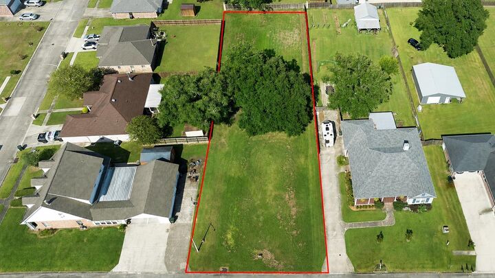 Property Photo: 5735 Jessica Lynn Drive LA 70364