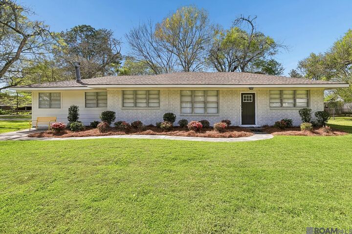 Property Photo: 4811 Lynn St LA 70791