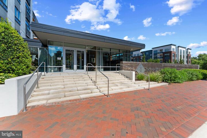 Property Photo: 145 Riverhaven 435 MD 20745