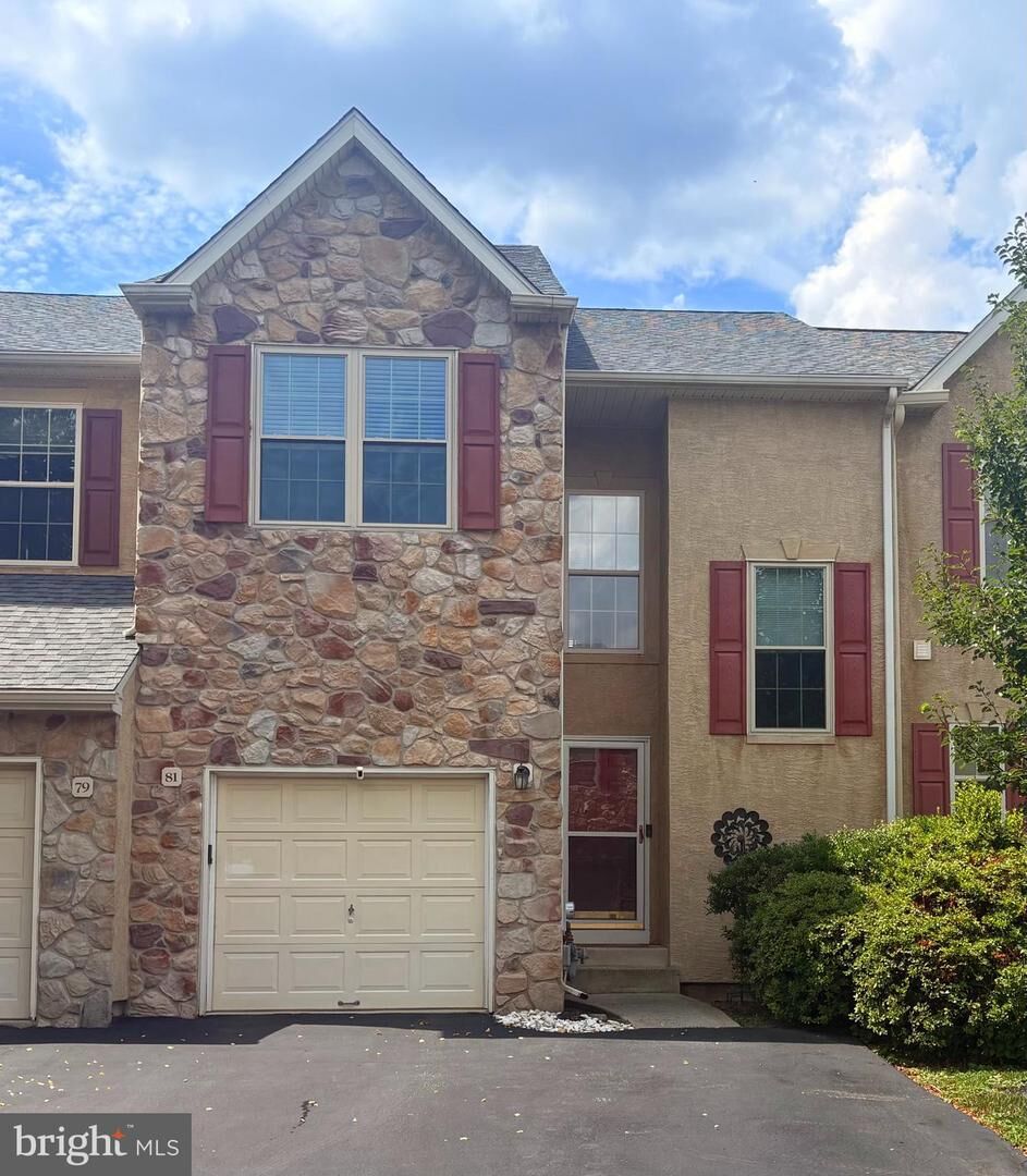 Property Photo: 81 Chadwick Circle PA 19403