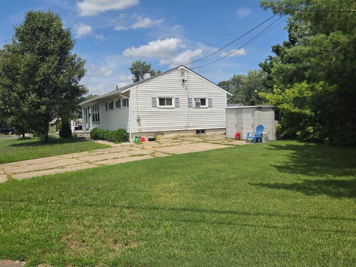 Property Photo:  21 Rockland Terrace  NJ 08048 
