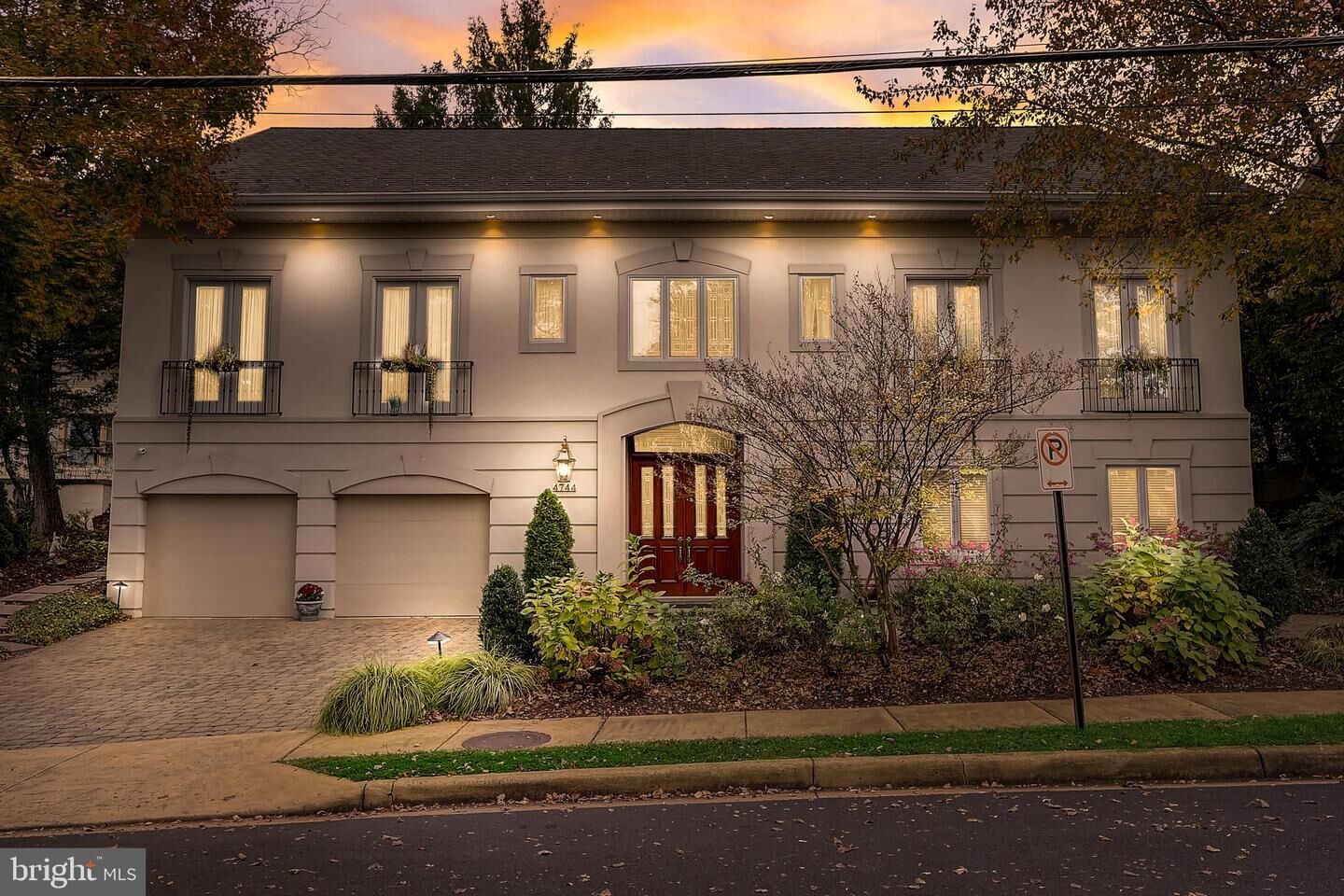 Property Photo: 4744 34th Street N VA 22207