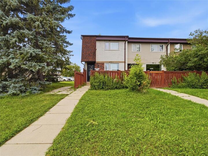 Property Photo:  955 Summerside Avenue  MB R3T 4Y1 